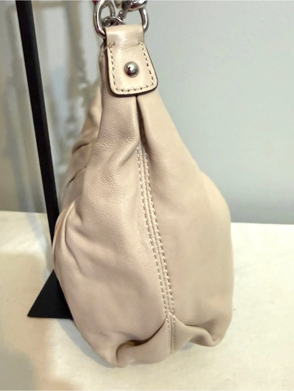 MICHAEL Michael Kors Cream Leather Hobo Crossbody Bag Pleated Convertible